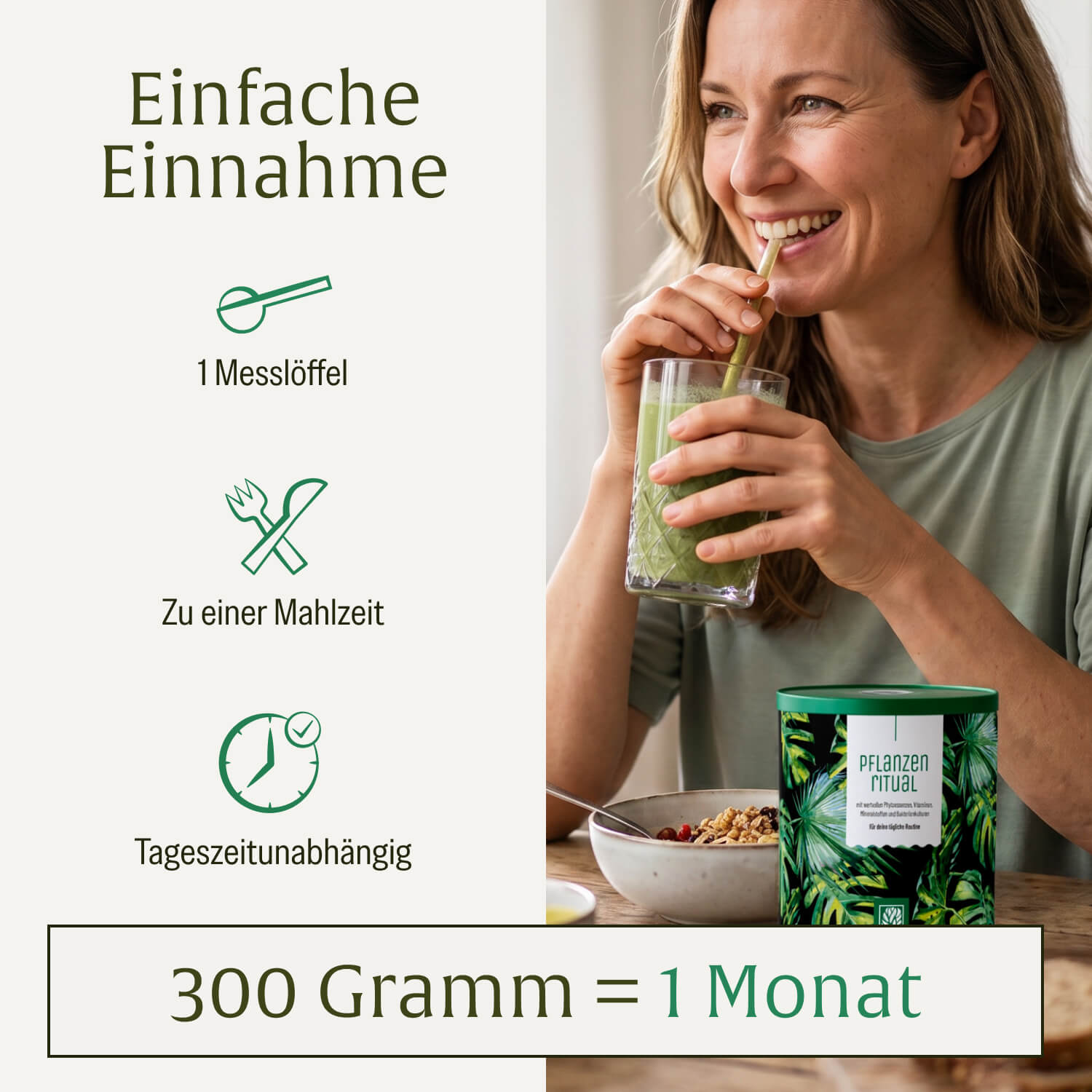 Frau hält Glas mit grünem Pflanzenritual-Drink – 1 Messlöffel, zu einer Mahlzeit, tageszeitunabhängig